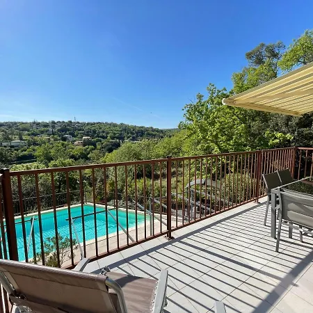 Holiday home Le Bouzet Salavas