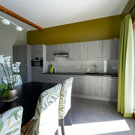 Le Bouzet Tatil Evi *